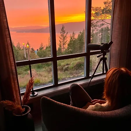 Fjord-holiday-lodge Mit Atemberaubendem Panorama בית נופש