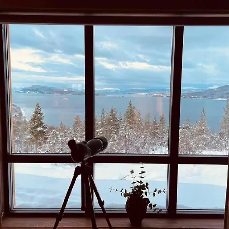 Fjord-holiday-lodge Mit Atemberaubendem Panorama * Afarnes