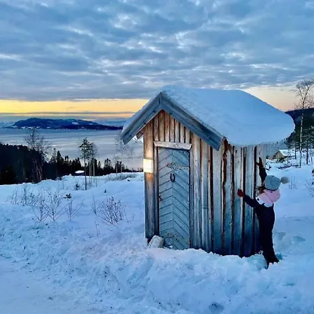Fjord-holiday-lodge Mit Atemberaubendem Panorama 度假居 Åfarnes