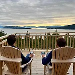 Fjord-holiday-lodge Mit Atemberaubendem Panorama