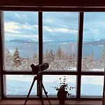 Fjord-holiday-lodge Mit Atemberaubendem Panorama * Åfarnes