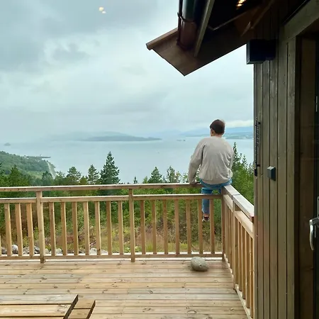 Fjord-holiday-lodge Mit Atemberaubendem Panorama * Åfarnes